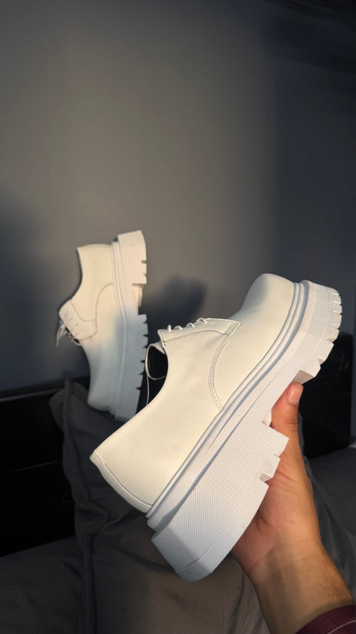 Chunky Shoes White